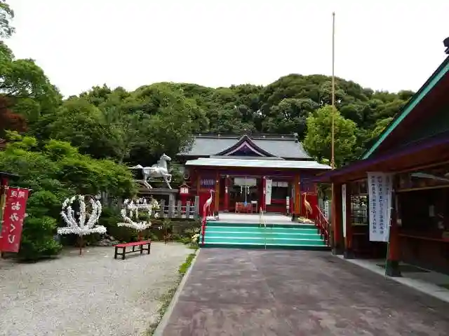 加紫久利神社の本殿・本堂
