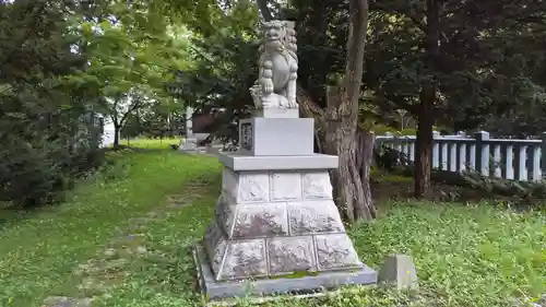 永山神社の狛犬