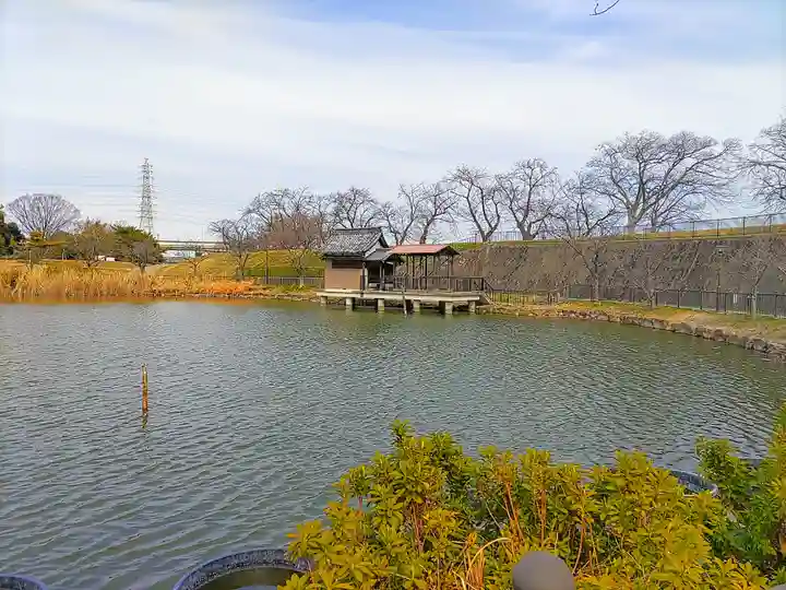 蛇池神社の末社・摂社