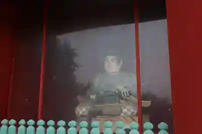 鶴岡八幡宮の像