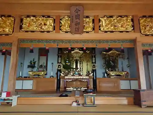 乗願寺の本殿・本堂