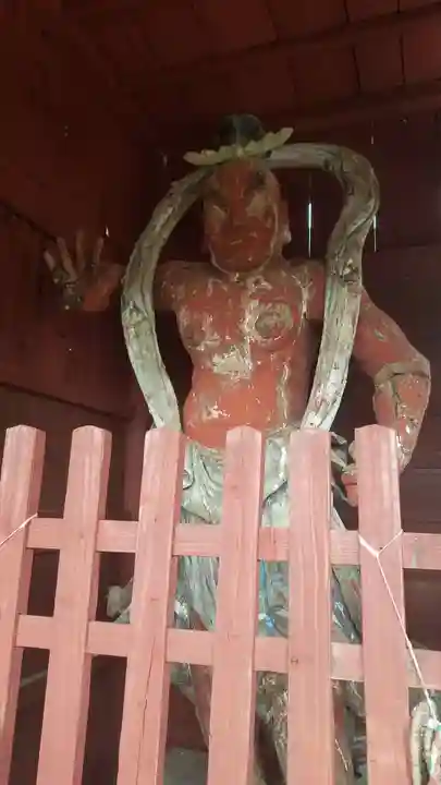 薬王院円如寺の像