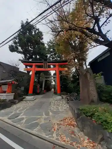 馬橋稲荷神社の鳥居