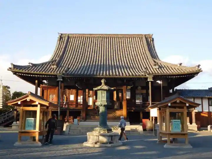 総持寺の本殿・本堂