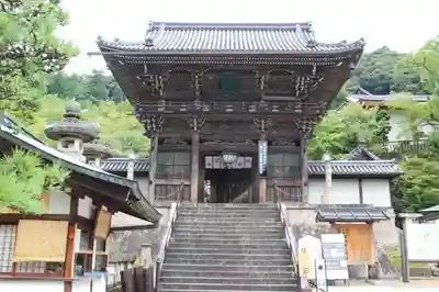 長谷寺の山門・神門