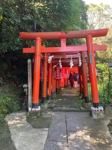 佐助稲荷神社の鳥居