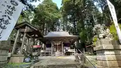 坪沼八幡神社の建物その他