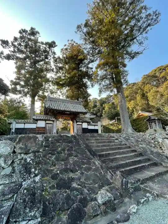 浄眼寺の{uncategorized: "未分類", other: "その他", undefined: "問題あり", building: "その他建物", grave: "お墓", sacred_gate: "鳥居", guardian: "狛犬", statue: "像", buddha: "仏像", history: "歴史", nature: "自然", garden: "庭園", animal: "動物", pagoda: "塔", temizu: "手水舎", mountain_gate: "山門・神門", sanctuary: "本殿・本堂", subordinate: "末社・摂社", art: "芸術", scenery: "景色", jizo: "地蔵", ema: "絵馬", goshuin: "御朱印", omikuji: "おみくじ", items: "授与品その他", amulet: "お守り", goshuincho: "御朱印帳", eats: "食事", festival: "お祭り", votive_dance: "神楽", shichigosan: "七五三参", wedding: "結婚式", experience: "体験その他", initially: "初詣", around: "周辺", anti_infection: "感染症対策"}