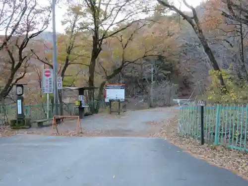 甲斐駒ヶ岳神社の建物その他