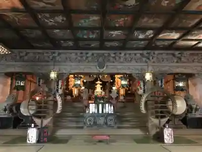 箸蔵寺の本殿・本堂
