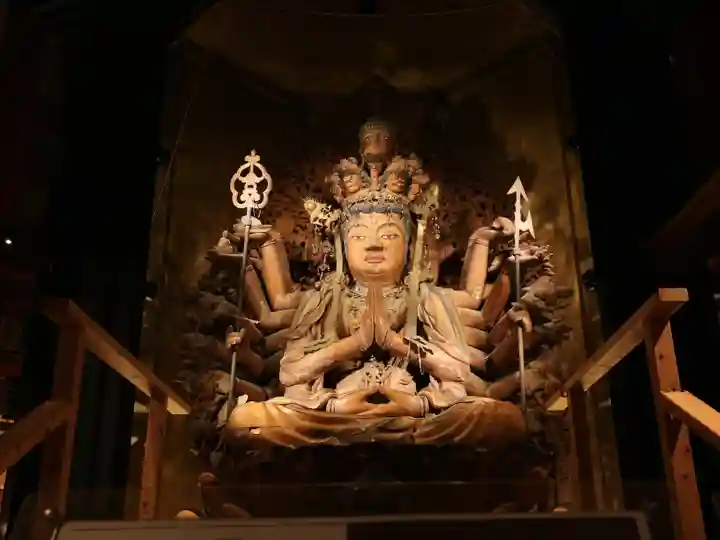 南法華寺(壷阪寺)の仏像