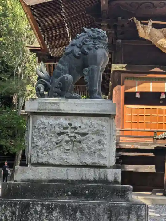 諏訪大社下社秋宮(長野県)