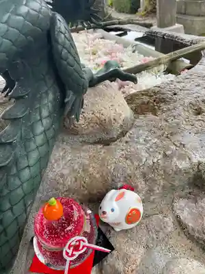 立志神社の手水舎