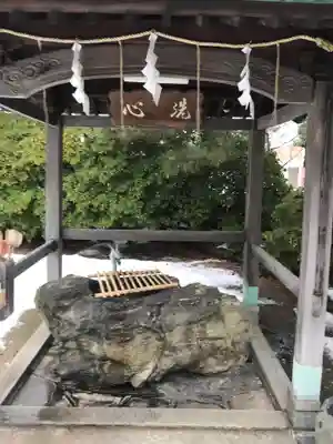 出世稻荷神社の手水舎