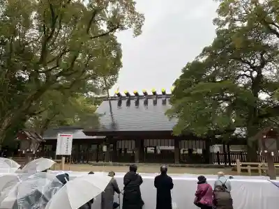 熱田神宮の{uncategorized: "未分類", other: "その他", undefined: "問題あり", building: "その他建物", grave: "お墓", sacred_gate: "鳥居", guardian: "狛犬", statue: "像", buddha: "仏像", history: "歴史", nature: "自然", garden: "庭園", animal: "動物", pagoda: "塔", temizu: "手水舎", mountain_gate: "山門・神門", sanctuary: "本殿・本堂", subordinate: "末社・摂社", art: "芸術", scenery: "景色", jizo: "地蔵", ema: "絵馬", goshuin: "御朱印", omikuji: "おみくじ", items: "授与品その他", amulet: "お守り", goshuincho: "御朱印帳", eats: "食事", festival: "お祭り", votive_dance: "神楽", shichigosan: "七五三参", wedding: "結婚式", experience: "体験その他", initially: "初詣", around: "周辺", anti_infection: "感染症対策"}