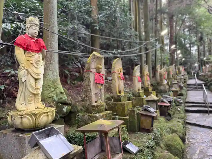 宝山寺の{uncategorized: "未分類", other: "その他", undefined: "問題あり", building: "その他建物", grave: "お墓", sacred_gate: "鳥居", guardian: "狛犬", statue: "像", buddha: "仏像", history: "歴史", nature: "自然", garden: "庭園", animal: "動物", pagoda: "塔", temizu: "手水舎", mountain_gate: "山門・神門", sanctuary: "本殿・本堂", subordinate: "末社・摂社", art: "芸術", scenery: "景色", jizo: "地蔵", ema: "絵馬", goshuin: "御朱印", omikuji: "おみくじ", items: "授与品その他", amulet: "お守り", goshuincho: "御朱印帳", eats: "食事", festival: "お祭り", votive_dance: "神楽", shichigosan: "七五三参", wedding: "結婚式", experience: "体験その他", initially: "初詣", around: "周辺", anti_infection: "感染症対策"}