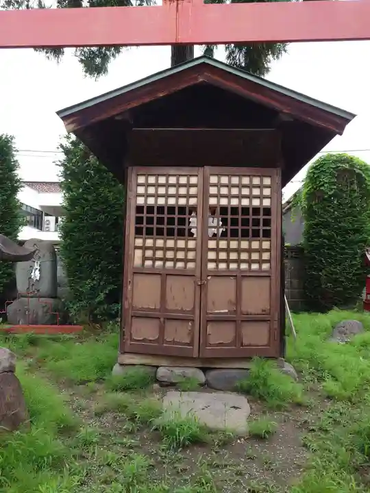 尾萬稲荷神社(山形県)