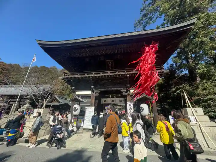 日牟禮八幡宮の{uncategorized: "未分類", other: "その他", undefined: "問題あり", building: "その他建物", grave: "お墓", sacred_gate: "鳥居", guardian: "狛犬", statue: "像", buddha: "仏像", history: "歴史", nature: "自然", garden: "庭園", animal: "動物", pagoda: "塔", temizu: "手水舎", mountain_gate: "山門・神門", sanctuary: "本殿・本堂", subordinate: "末社・摂社", art: "芸術", scenery: "景色", jizo: "地蔵", ema: "絵馬", goshuin: "御朱印", omikuji: "おみくじ", items: "授与品その他", amulet: "お守り", goshuincho: "御朱印帳", eats: "食事", festival: "お祭り", votive_dance: "神楽", shichigosan: "七五三参", wedding: "結婚式", experience: "体験その他", initially: "初詣", around: "周辺", anti_infection: "感染症対策"}