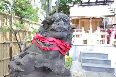 高円寺氷川神社の狛犬