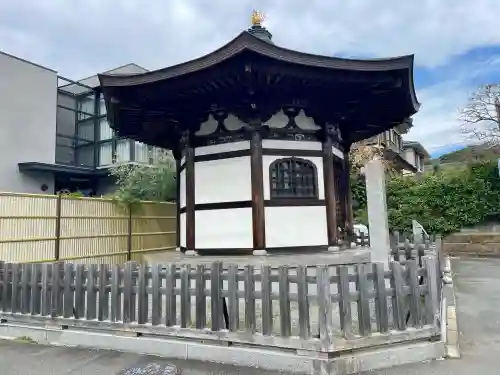 岩船地蔵堂(神奈川県)