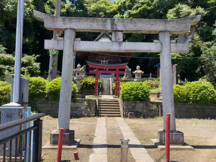 田谷御霊社の鳥居