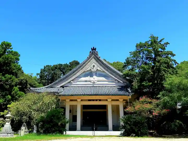 北山稲荷普済寺の本殿・本堂