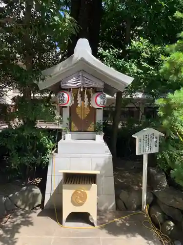 子安神社の末社・摂社