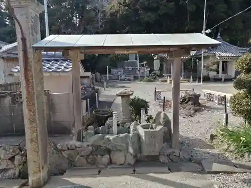 和具観音堂の手水舎