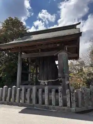 阿蘇神社の{uncategorized: "未分類", other: "その他", undefined: "問題あり", building: "その他建物", grave: "お墓", sacred_gate: "鳥居", guardian: "狛犬", statue: "像", buddha: "仏像", history: "歴史", nature: "自然", garden: "庭園", animal: "動物", pagoda: "塔", temizu: "手水舎", mountain_gate: "山門・神門", sanctuary: "本殿・本堂", subordinate: "末社・摂社", art: "芸術", scenery: "景色", jizo: "地蔵", ema: "絵馬", goshuin: "御朱印", omikuji: "おみくじ", items: "授与品その他", amulet: "お守り", goshuincho: "御朱印帳", eats: "食事", festival: "お祭り", votive_dance: "神楽", shichigosan: "七五三参", wedding: "結婚式", experience: "体験その他", initially: "初詣", around: "周辺", anti_infection: "感染症対策"}