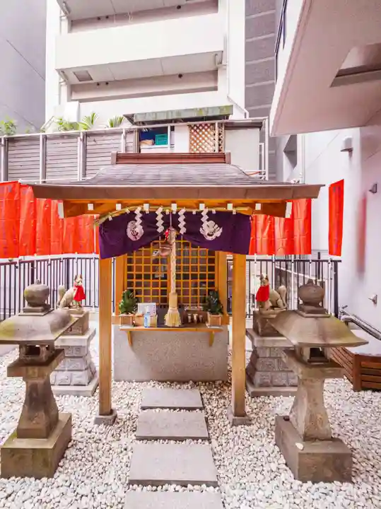 恵比寿山下伏見稲荷大明神の本殿・本堂