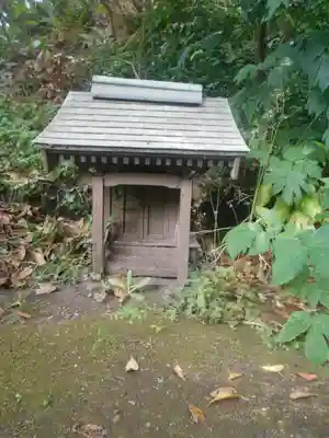 諏訪神社の末社・摂社