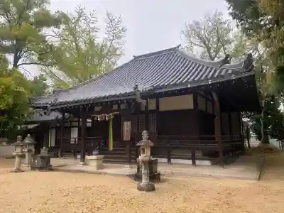 秦楽寺の{uncategorized: "未分類", other: "その他", undefined: "問題あり", building: "その他建物", grave: "お墓", sacred_gate: "鳥居", guardian: "狛犬", statue: "像", buddha: "仏像", history: "歴史", nature: "自然", garden: "庭園", animal: "動物", pagoda: "塔", temizu: "手水舎", mountain_gate: "山門・神門", sanctuary: "本殿・本堂", subordinate: "末社・摂社", art: "芸術", scenery: "景色", jizo: "地蔵", ema: "絵馬", goshuin: "御朱印", omikuji: "おみくじ", items: "授与品その他", amulet: "お守り", goshuincho: "御朱印帳", eats: "食事", festival: "お祭り", votive_dance: "神楽", shichigosan: "七五三参", wedding: "結婚式", experience: "体験その他", initially: "初詣", around: "周辺", anti_infection: "感染症対策"}