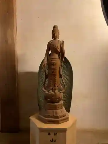 成身院　百体観音堂（さざえ堂）(埼玉県)