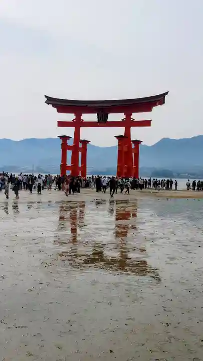 厳島神社(広島県)