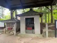 葛城山神社の{uncategorized: "未分類", other: "その他", undefined: "問題あり", building: "その他建物", grave: "お墓", sacred_gate: "鳥居", guardian: "狛犬", statue: "像", buddha: "仏像", history: "歴史", nature: "自然", garden: "庭園", animal: "動物", pagoda: "塔", temizu: "手水舎", mountain_gate: "山門・神門", sanctuary: "本殿・本堂", subordinate: "末社・摂社", art: "芸術", scenery: "景色", jizo: "地蔵", ema: "絵馬", goshuin: "御朱印", omikuji: "おみくじ", items: "授与品その他", amulet: "お守り", goshuincho: "御朱印帳", eats: "食事", festival: "お祭り", votive_dance: "神楽", shichigosan: "七五三参", wedding: "結婚式", experience: "体験その他", initially: "初詣", around: "周辺", anti_infection: "感染症対策"}