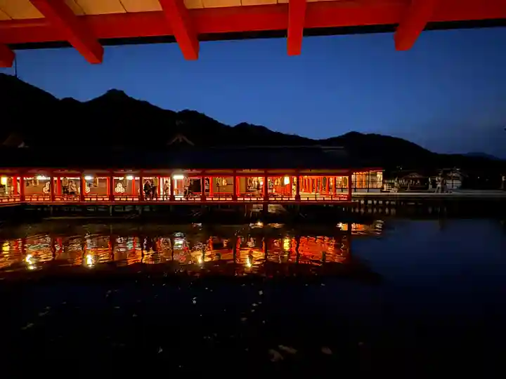 厳島神社(広島県)