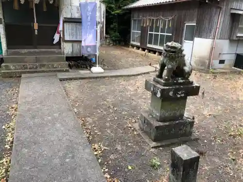 彌佐支刀神社の狛犬