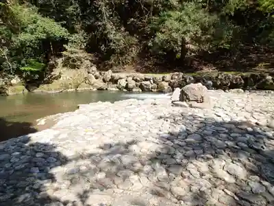 興成神社(東大寺境内社)の庭園