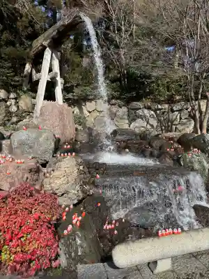 勝尾寺の{uncategorized: "未分類", other: "その他", undefined: "問題あり", building: "その他建物", grave: "お墓", sacred_gate: "鳥居", guardian: "狛犬", statue: "像", buddha: "仏像", history: "歴史", nature: "自然", garden: "庭園", animal: "動物", pagoda: "塔", temizu: "手水舎", mountain_gate: "山門・神門", sanctuary: "本殿・本堂", subordinate: "末社・摂社", art: "芸術", scenery: "景色", jizo: "地蔵", ema: "絵馬", goshuin: "御朱印", omikuji: "おみくじ", items: "授与品その他", amulet: "お守り", goshuincho: "御朱印帳", eats: "食事", festival: "お祭り", votive_dance: "神楽", shichigosan: "七五三参", wedding: "結婚式", experience: "体験その他", initially: "初詣", around: "周辺", anti_infection: "感染症対策"}