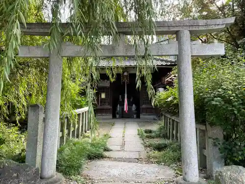 天性寺の鳥居