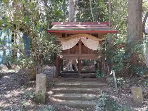 阿弥陀堂の末社・摂社