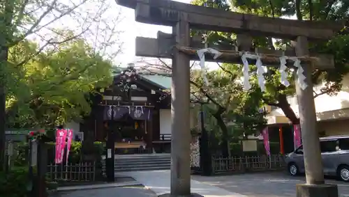 稲毛神社の鳥居