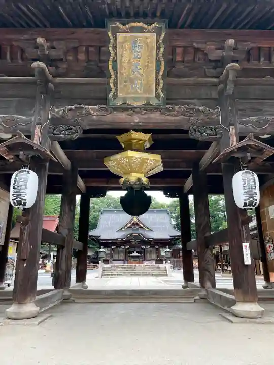 妻沼聖天山歓喜院の山門・神門