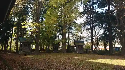 月山神社の末社