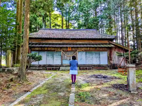 八幡神社 (富田)の本殿