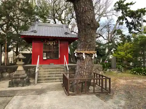 辨天神社の本殿