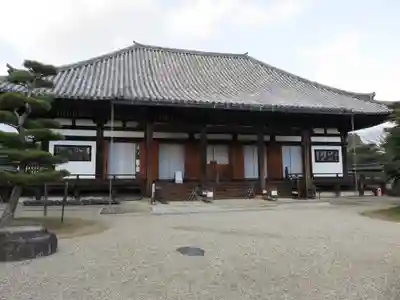 法華寺の本殿・本堂