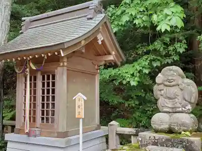 湯泉神社の末社・摂社