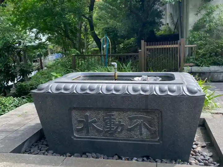 林光寺の手水舎