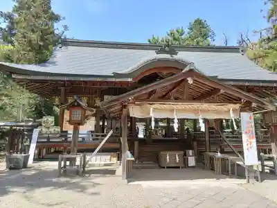 大和神社の本殿・本堂